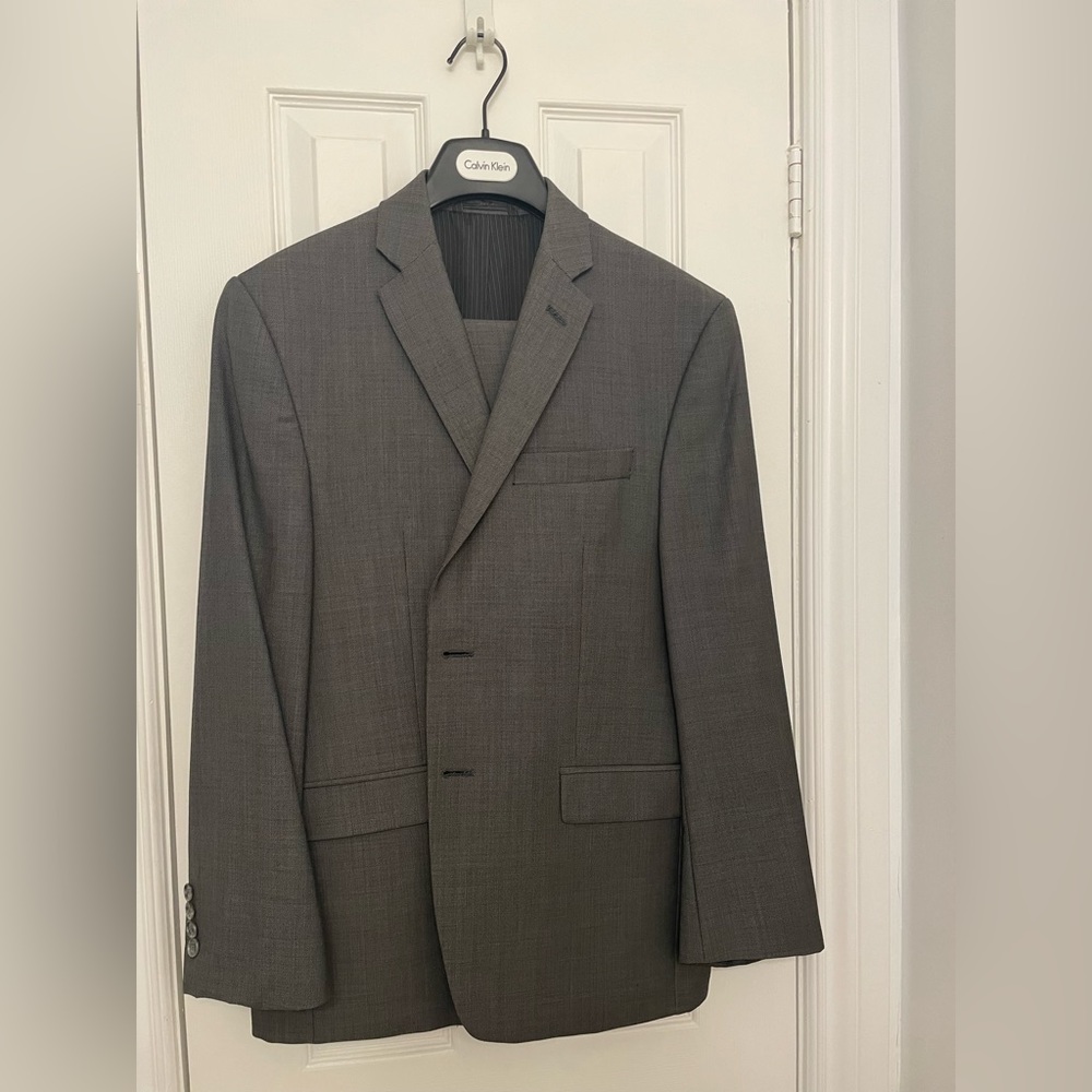Calvin Klein 2 piece suit